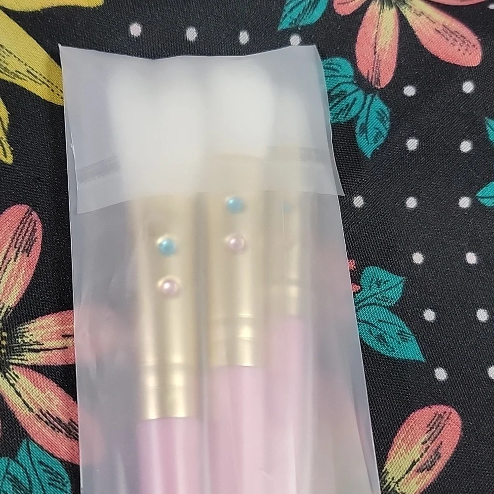 Slmissglam Synthetic Trio Cotton Candy Cosmetic Make Up Brush Set